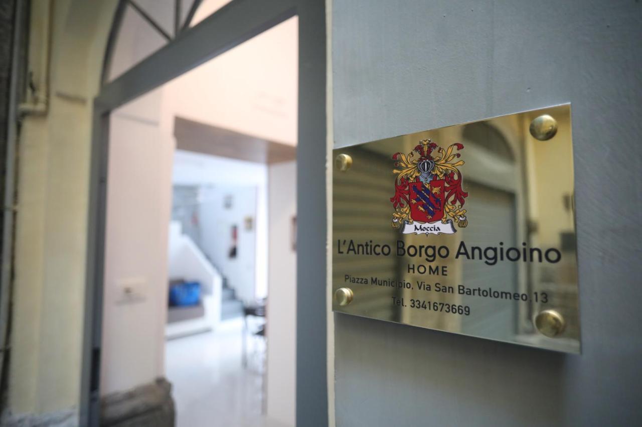 L'Antico Borgo Angioino Apartment Наполи Екстериор снимка