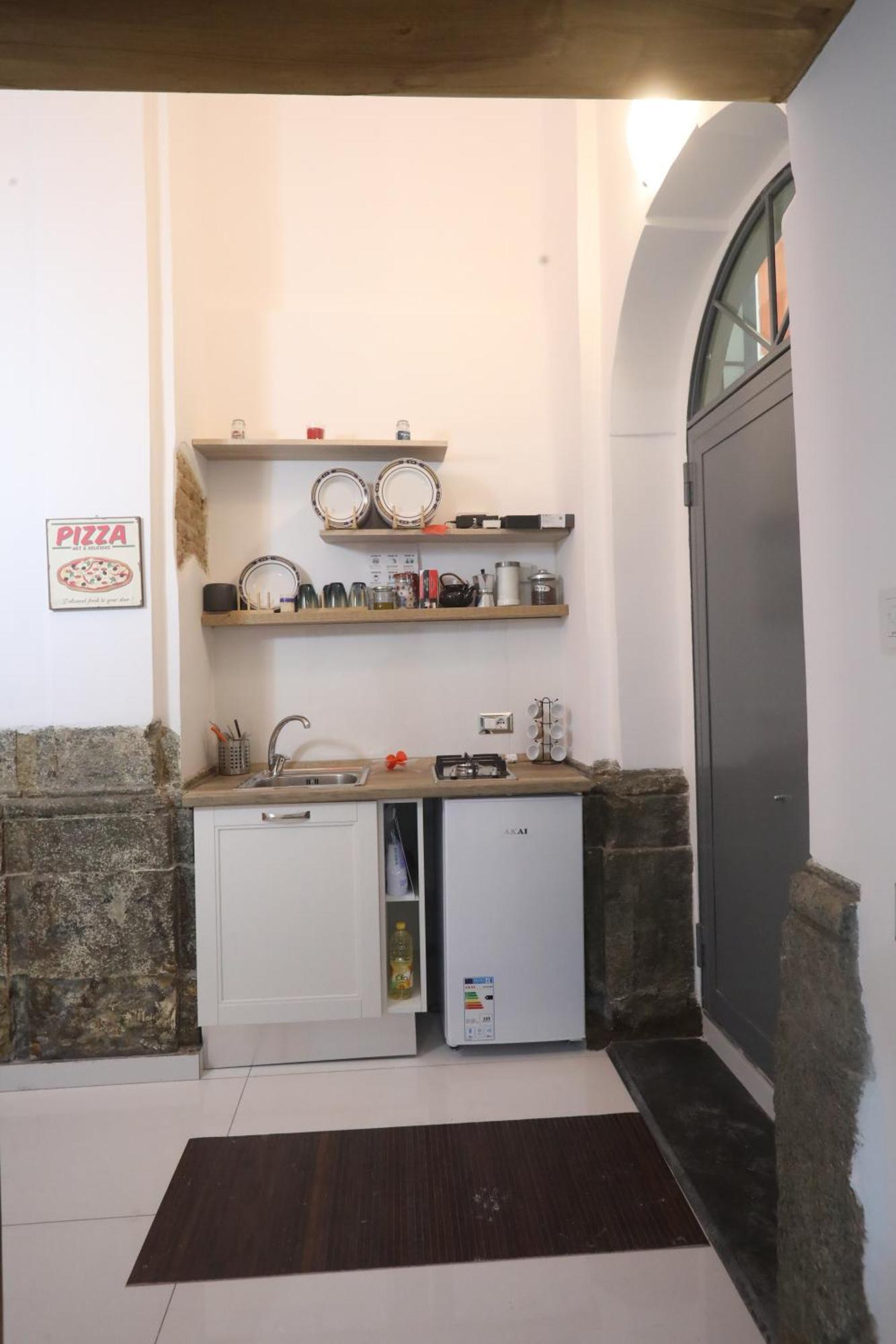 L'Antico Borgo Angioino Apartment Наполи Екстериор снимка